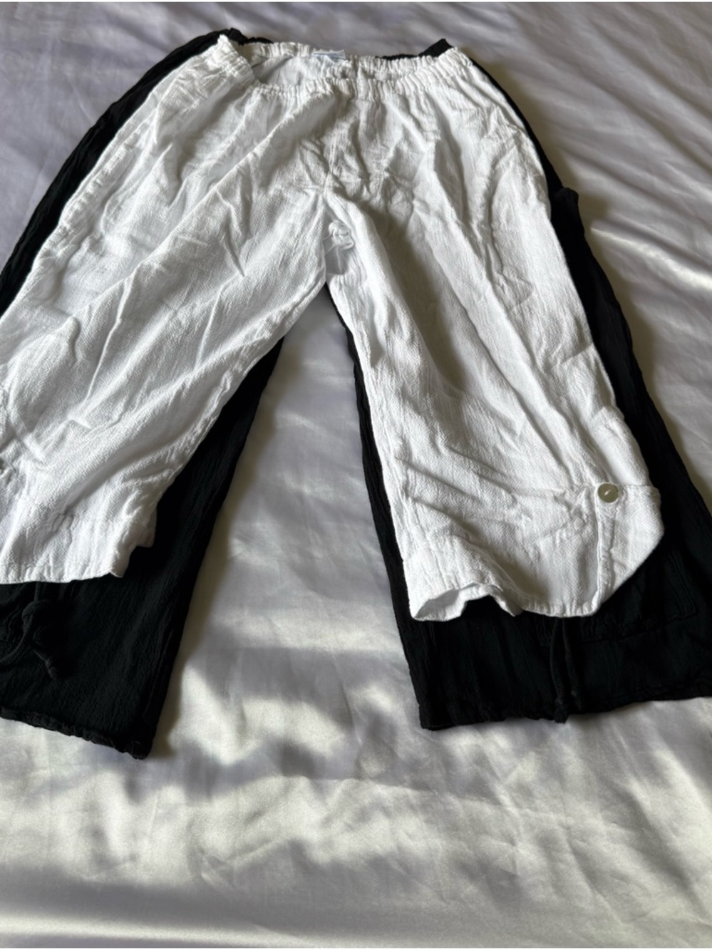 Oh My Gauze! White and Black bundle Lightweight Gauze Pants